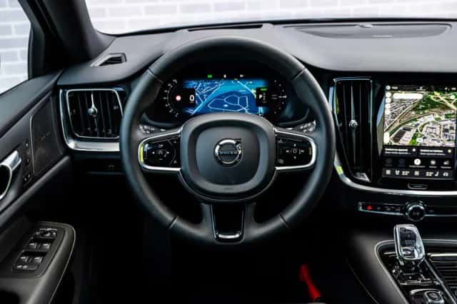 Volvo V60 (2026) thumbnail 3