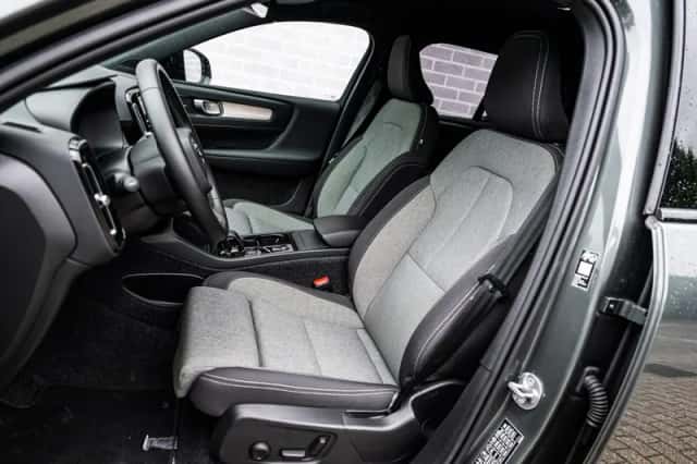 Volvo XC40 (2026) thumbnail 6
