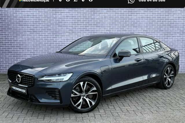 Volvo S60 (2021) thumbnail 1
