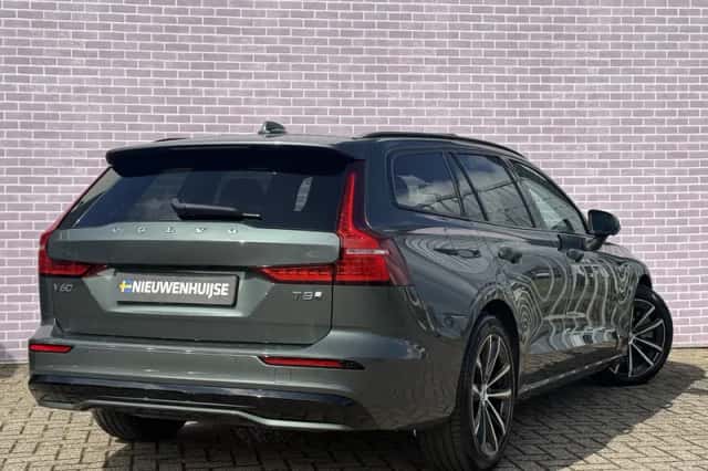 Volvo V60 (2026) thumbnail 3