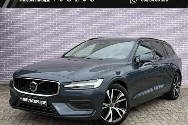 Volvo V60 (2023) thumbnail 1