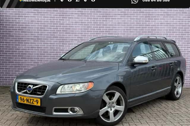 Volvo V70 (2011) thumbnail 1