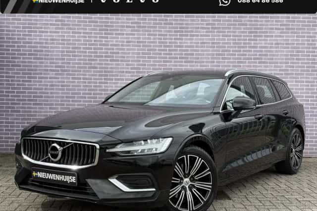 Volvo V60 (2021) thumbnail 1