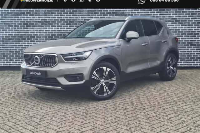 Volvo XC40 (2021) thumbnail 1