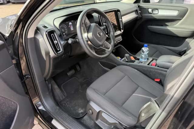 Volvo XC40 (2020) thumbnail 4