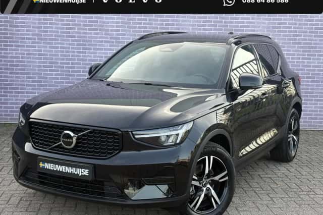 Volvo XC40 (2026) thumbnail 1