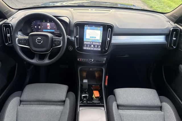 Volvo XC40 (2026) thumbnail 4
