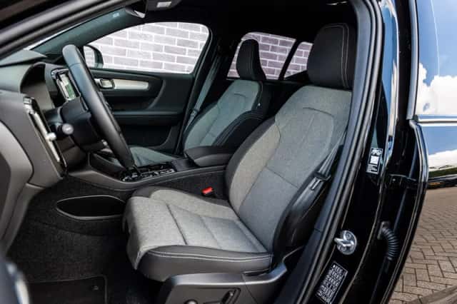 Volvo XC40 (2026) thumbnail 5