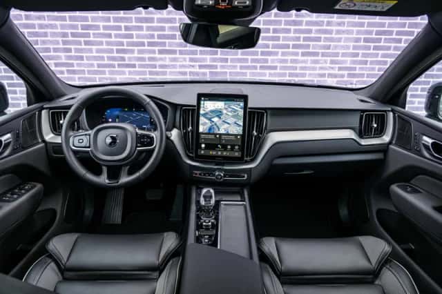 Volvo XC60 (2026) thumbnail 2