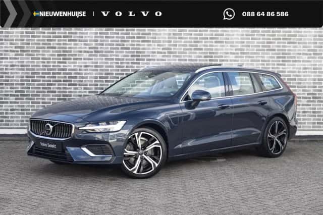 Volvo V60 (2023) thumbnail 1