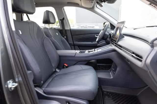 Geely Starray EM-i (2026) thumbnail 5