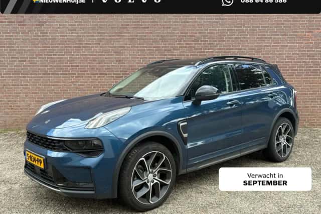 Lynk & Co 01 (2023) thumbnail 1