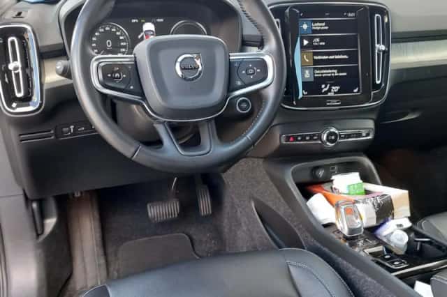 Volvo XC40 (2020) thumbnail 5