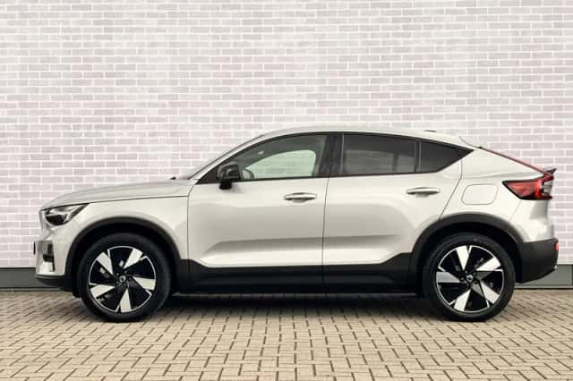 Volvo C40 (2023) thumbnail 2