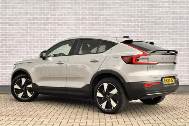 Volvo C40 (2023) thumbnail 3