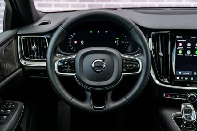 Volvo V60 (2026) thumbnail 3