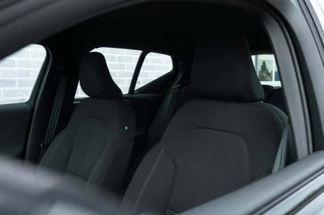 Volvo XC40 (2024) thumbnail 6