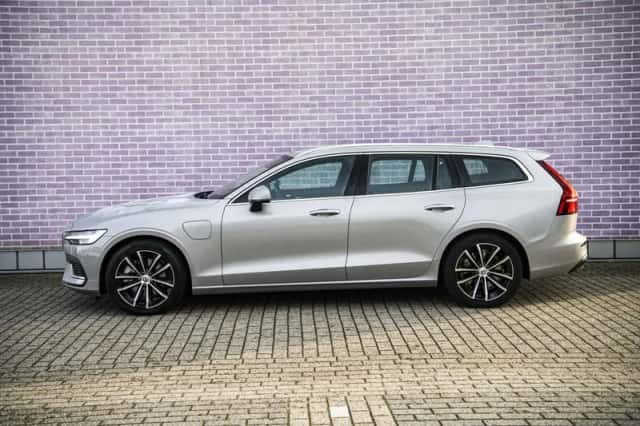 Volvo V60 (2025) thumbnail 4