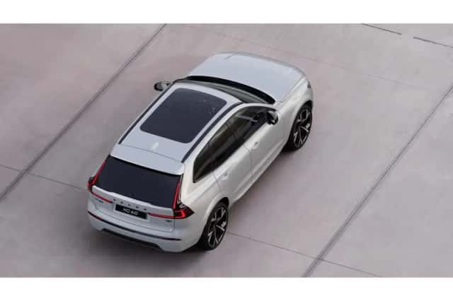 Volvo XC60 (2026) thumbnail 2