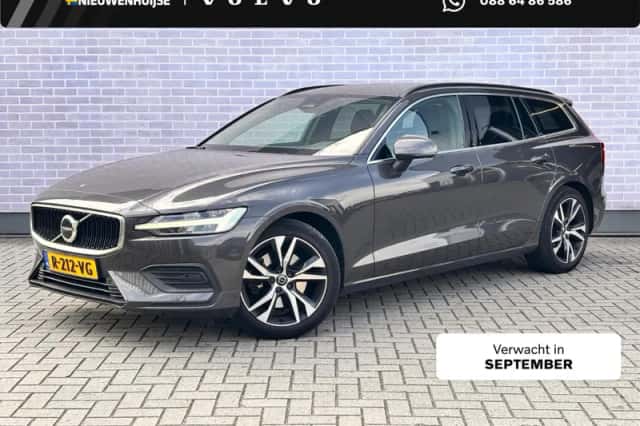 Volvo V60 (2022) thumbnail 1