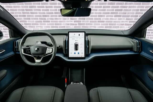 Volvo EX30 (2024) thumbnail 5