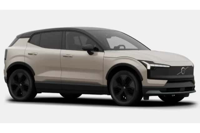 Volvo EX30 (2026) thumbnail 3