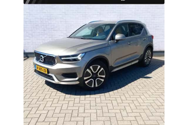 Volvo XC40 (2020) thumbnail 1
