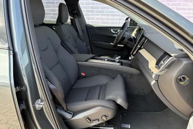 Volvo XC60 (2026) thumbnail 6