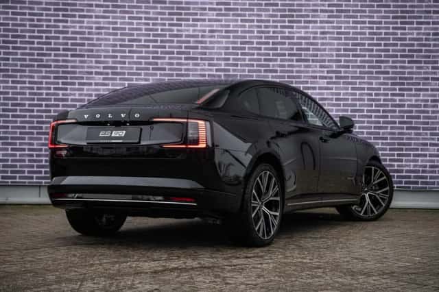 Volvo ES90 (2026) thumbnail 3