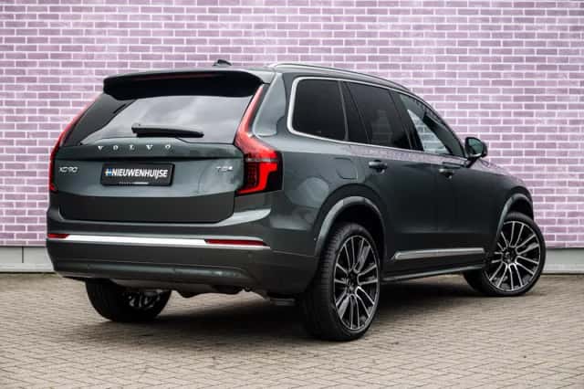 Volvo XC90 (2026) thumbnail 2