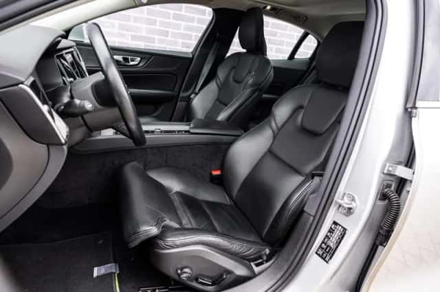 Volvo S60 (2021) thumbnail 6
