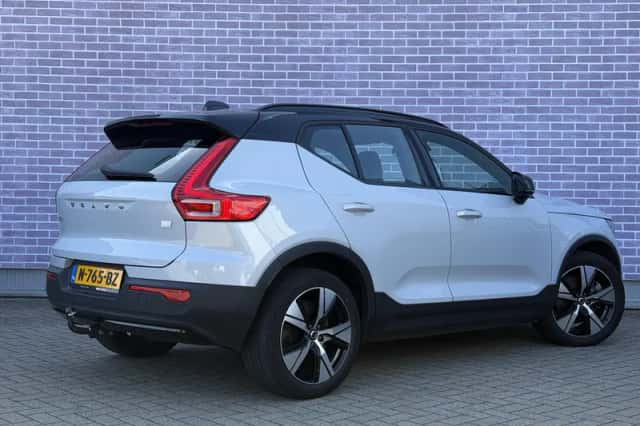 Volvo XC40 (2021) thumbnail 6