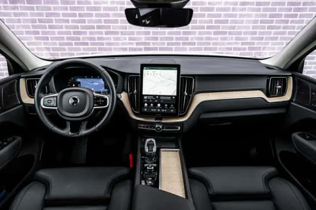 Volvo XC60 (2026) thumbnail 5