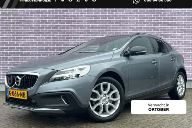 Volvo V40 (2019) thumbnail 1