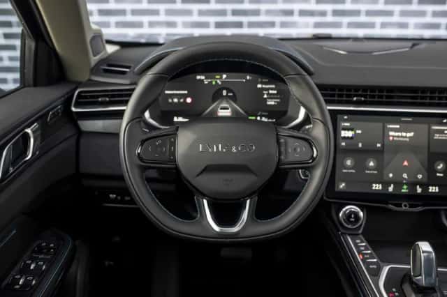Lynk & Co 01 (2022) thumbnail 4