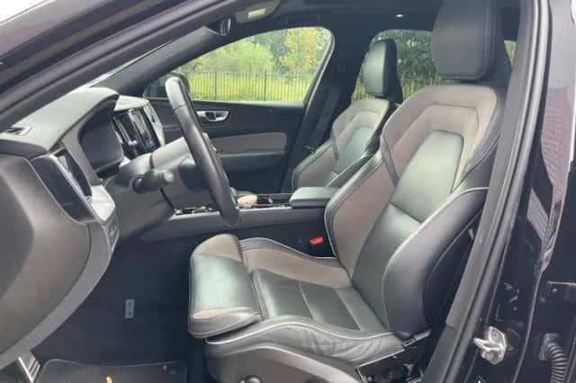 Volvo XC60 (2021) thumbnail 6