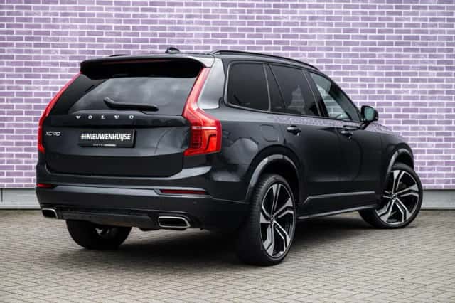 Volvo XC90 (2021) thumbnail 4