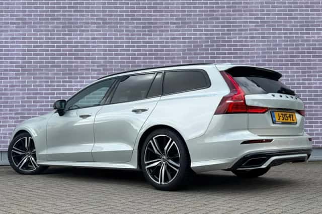 Volvo V60 (2020) thumbnail 4