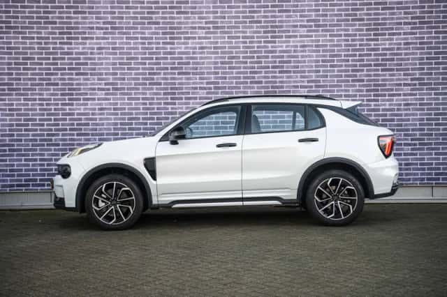 Lynk & Co 01 (2025) thumbnail 5