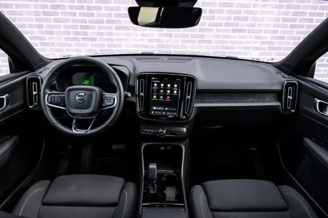 Volvo XC40 (2022) thumbnail 5