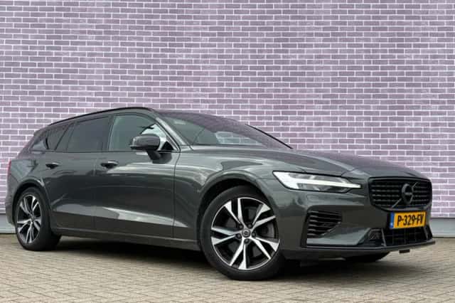 Volvo V60 (2022) thumbnail 5