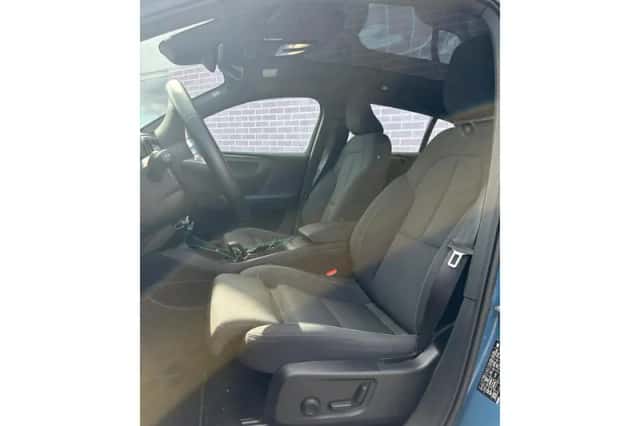 Volvo C40 (2022) thumbnail 4