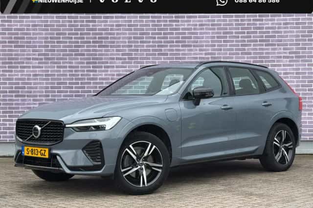 Volvo XC60 (2022) thumbnail 1