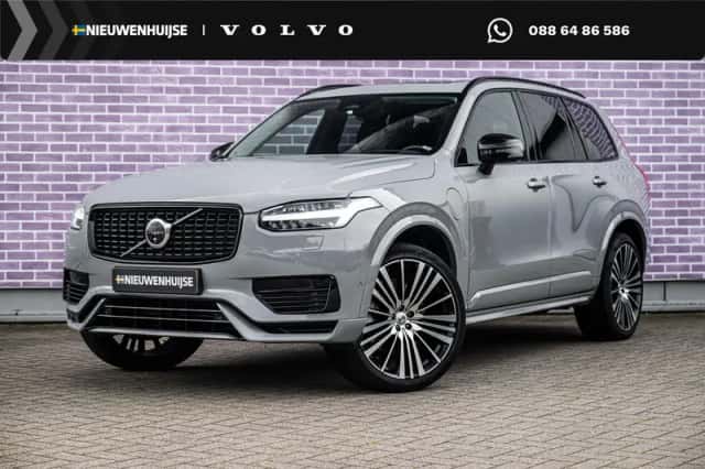 Volvo XC90 (2024) thumbnail 1