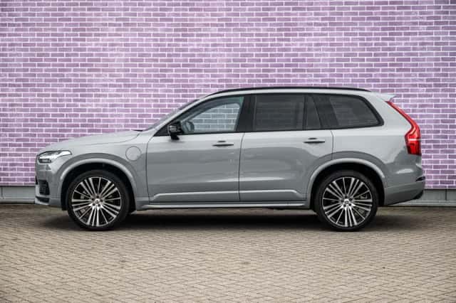 Volvo XC90 (2024) thumbnail 4