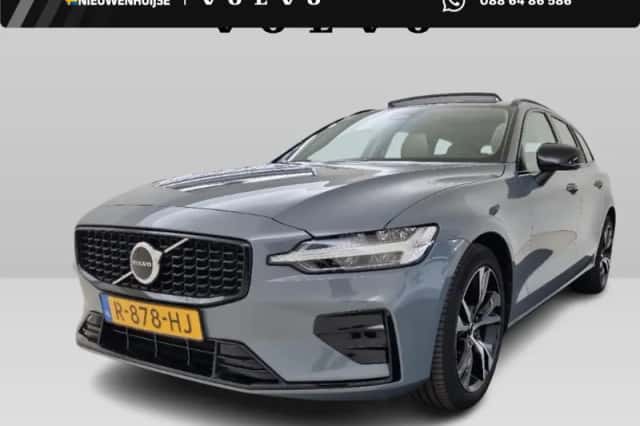 Volvo V60 (2022) thumbnail 1