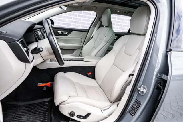 Volvo V60 (2022) thumbnail 6