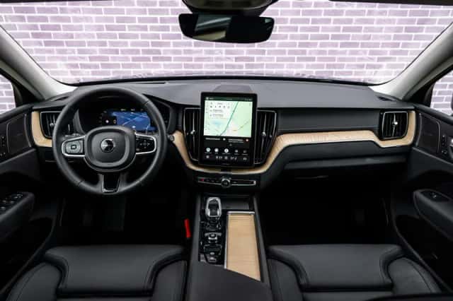 Volvo XC60 (2026) thumbnail 5