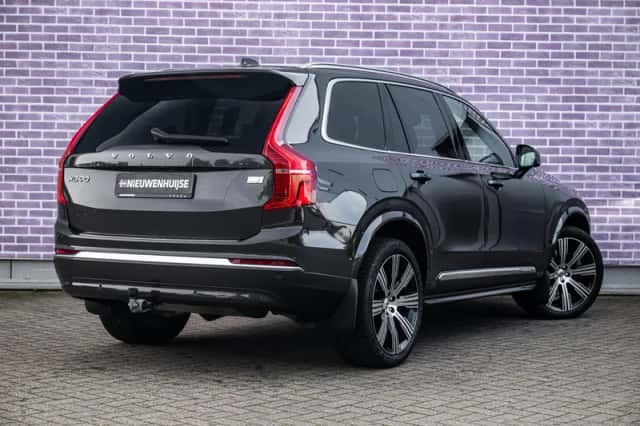 Volvo XC90 (2024) thumbnail 3