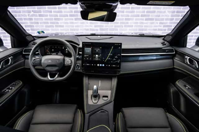 Lynk & Co 01 (2026) thumbnail 5
